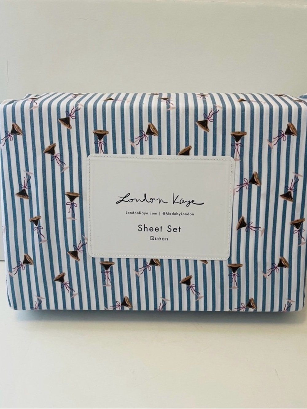 London Kaye Mini Stripe Cafe Espresso Martini Glasses Bows Queen Size Sheet Set